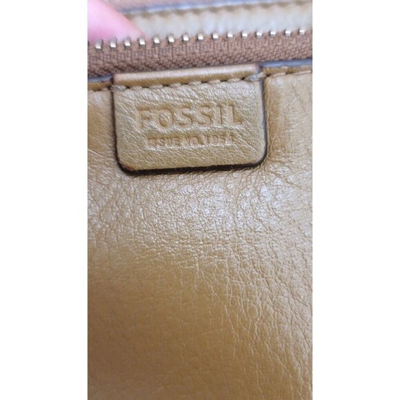 Fossil Crossbody Leather Bag Beige Small Purse With Adjustable Strap & Zippered - Picture 5 of 14